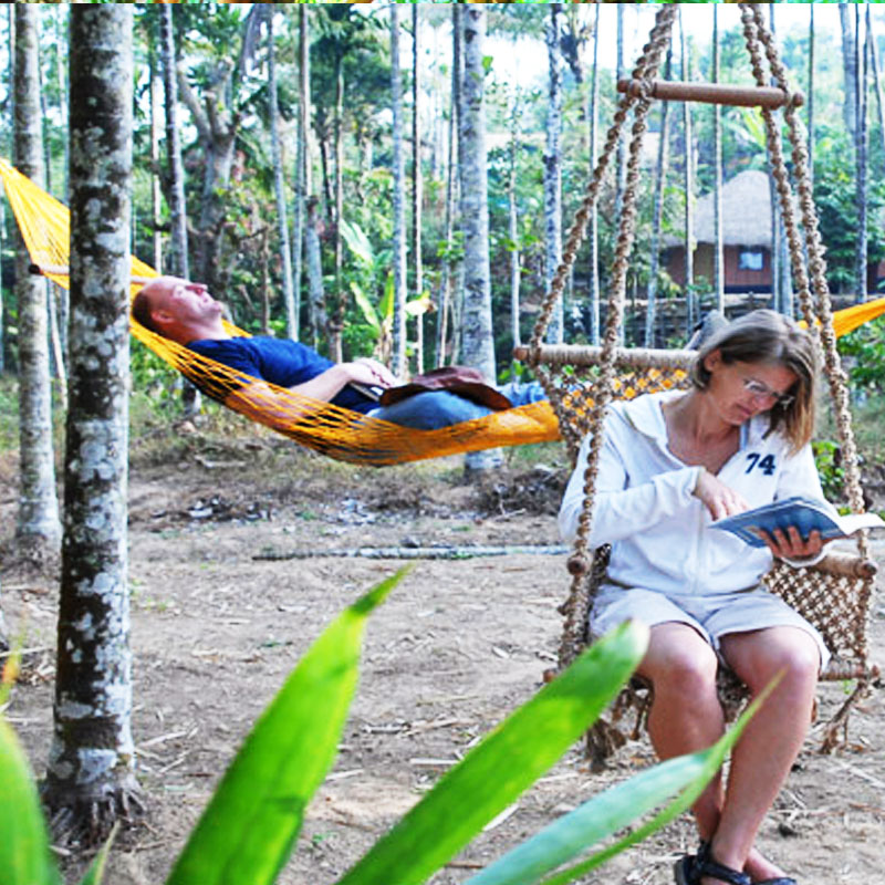 Resort Outdoor Swing Chair